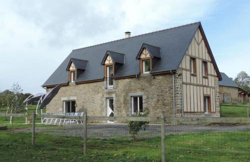 Maison traditionnelle restaurée - Animaux acceptés, WIFI, Jardin clos - FR-1-497-167 - Foto 1