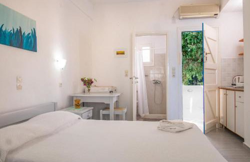 Nikoleta's Studios - Photo 5