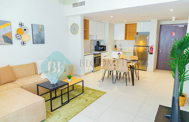 Bloomfields Premium 1BR Reflection - Photo 2