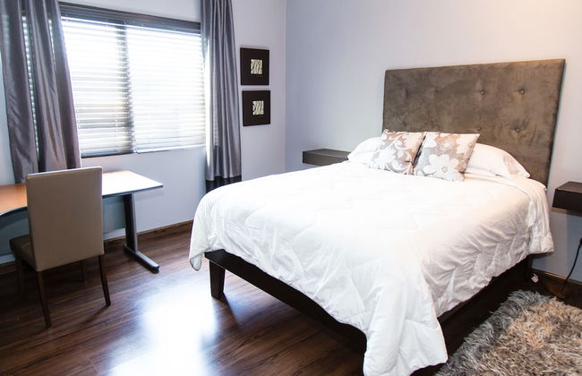 New Kingston Apartment at The Palms - Foto 6