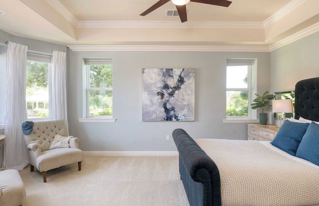 Grand Contento by Avantstay Extraordinary Estate w/ Pool & Movie Room - Photo 2