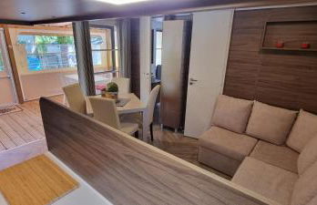 Mobile home avec terrasse et piscine. - Foto 8