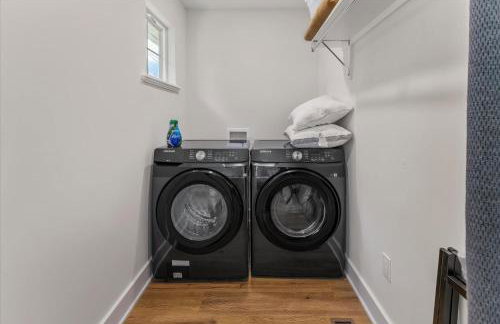 Lux House & Carriage house Furnished for Comfort - Foto 67