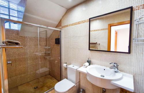 Pinzon, gezellige familievilla met groot zwembad. - Foto 38