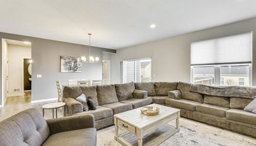 Spacious and Modern Home with Deck in Oregon! - Foto 5