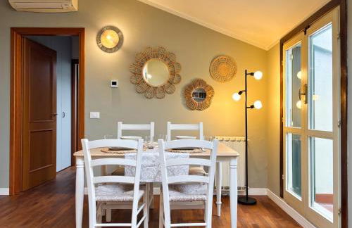 Maison Mezzanotte Mansarda Chic in Centro con Parcheggio Privato - Foto 20