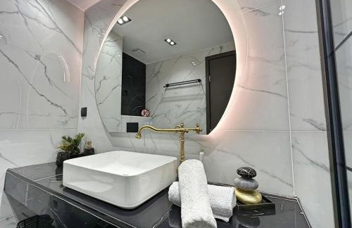 Oasis Luxury Apartments - Photo 60