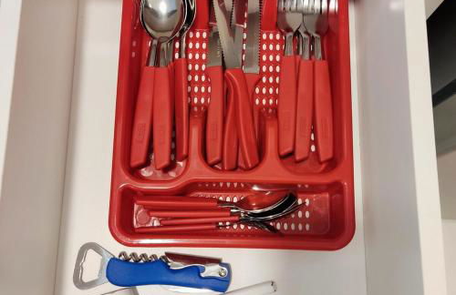 Apartamento novo a 350 m da praia das Toninhas em Ubatuba - 2 dormitórios sendo 1 suite, piscina, varanda gourmet com churrasqueira, ar condicionado, cozinha completa, garagem privativa - Foto 19