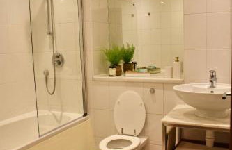 Luxury Historic City-Centre Flat & Free Parking - Foto 13