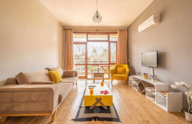 Old Town Deluxe Flats - Photo 21