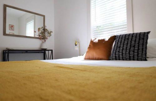 Modern Home In Heart Of Downtown Klamath Falls - Foto 1