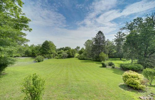 Centrally Located Brevard Home with Deck and Fire Pit! - Foto 28