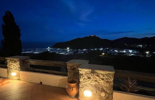 Elegant home with spectacular view - Foto 52