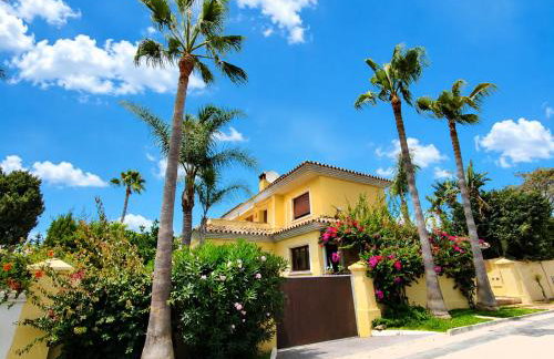 Villa Moumi - Foto 1