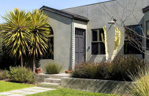 Sun-Drenched Spanish Manor Home in Mar Vista - Foto 8