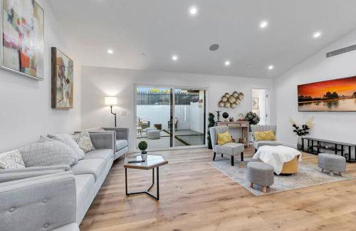 LA Home near Universal Studios and Hollywood - Foto 10