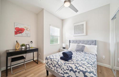 Amazing Value with High Comfort, 14 Guests for 4BR by Disneyland, Beaches, Rodeo 39 & More - Foto 8