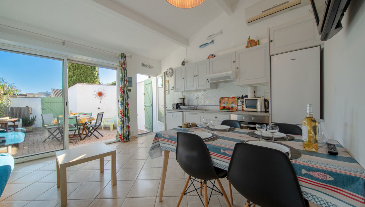 Kitchen / Dining Room