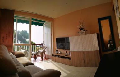 White Stones Beach In Sant Pol de Mar - Foto 2