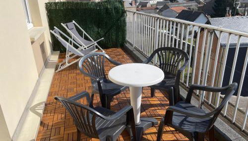 Appartement chaleureux , cosy, bien équipé et bien placé - Foto 3