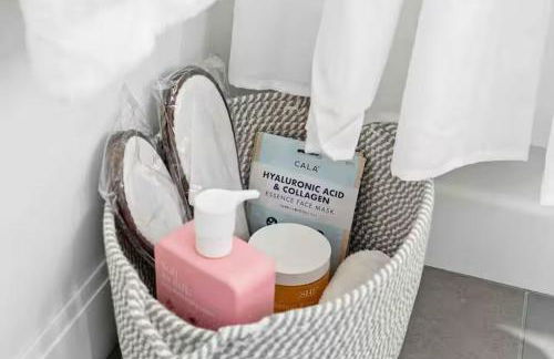 Miami Skyline Residences by Untitled Stay - Photo 56