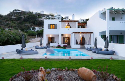 Sea and sun - Photo 1