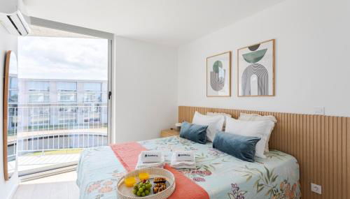 HostWise - Bright Flat with Balcony and Garage - Foto 1, towels