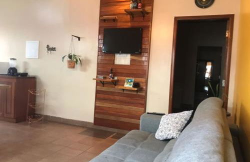 Casa LB com estacionamento privado - Foto 1