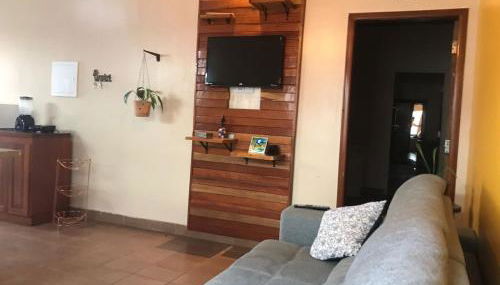 Casa LB com estacionamento privado - Foto 1