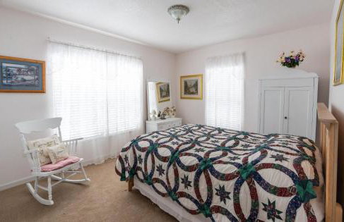 Lakefront Cottage - Spacious House with Private Dock - Foto 4