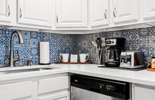 Contemporary Finishes - Studio Apt - Sloans Lake - Foto 9