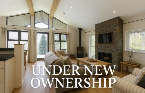 Sixpenny Bay - Photo 1