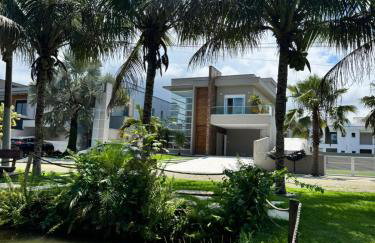 Casa de Luxo com Enxoval Completo, 4 Quartos, Área Gourmet, Piscina, Academia, Quadra Particular, Lago e Vista Privilegiada - Photo 12