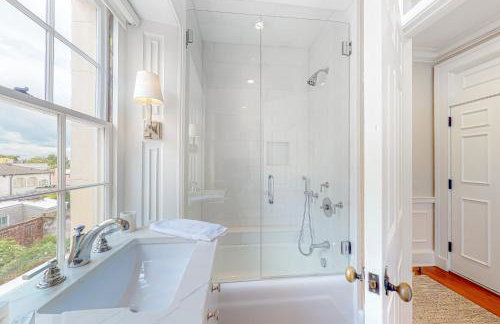 Rainbow Row Pied-À-Terre - 30 Day Rental - Photo 19