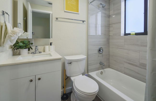 Amazing Experience in Calle Ocho - Photo 44