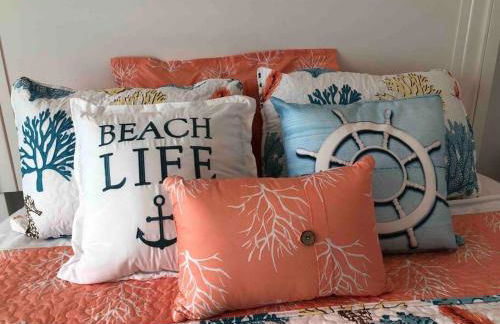 THE SANDCASTLE SUITE! Brand New 2Bedroom in Oceanfront Complex! BE THE FIRST to Visit our Condo Townhome with FREE Parking & Private Garage at Ocean Isles 38 Marathon FL KEYS! SPECIAL PRICING!!! - Foto 34