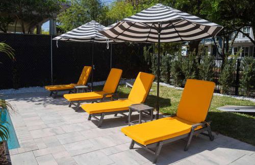 The Pearl & Oasis Duo Stylish 8BR Retreat - Photo 3