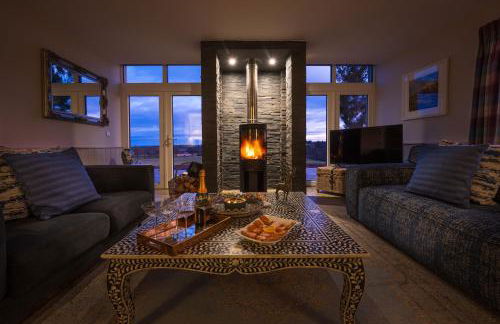 The Old Farmhouse - Photo 8