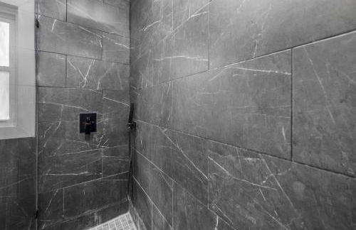 Modern & Spacious 3BR Retreat on Prime Location - Foto 4