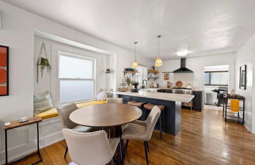 Mid-City 2BR Retreat Firepit Nights with Free Parking - Photo 6