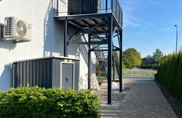 „Holzwurm-Paradies“ - Foto 20