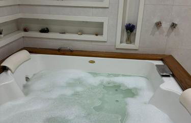 Mansão Casa Blanca em São Roque c/ 5 vagas garagem - Foto 60