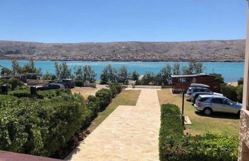 Apartments and rooms Iva - Photo 10