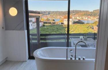 Mar no Camiño. Terraza, bañera con vista al mar. - Photo 5