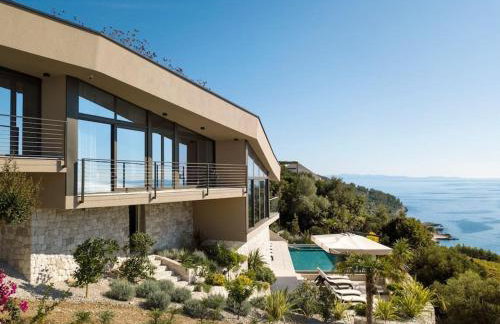 Luxury & Unique Villa Bevel House with sea view - Photo 6