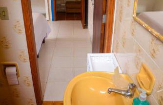 Otima casa c Wi Fi 8 min da praia Barequecaba SP - Foto 16