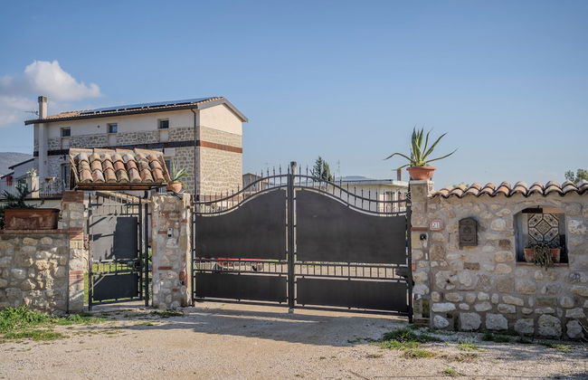 Casale nel Verde con Piscina e Vista - Foto 44