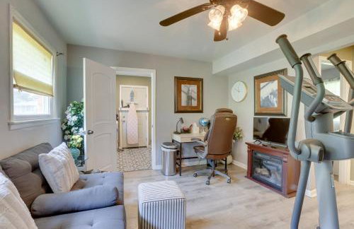 Modern Birmingham Escape with Yard and Fire Pit! - Foto 23