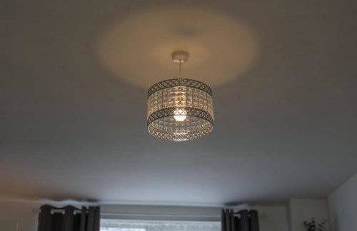 3 Bedroom House with Free Parking - Foto 56