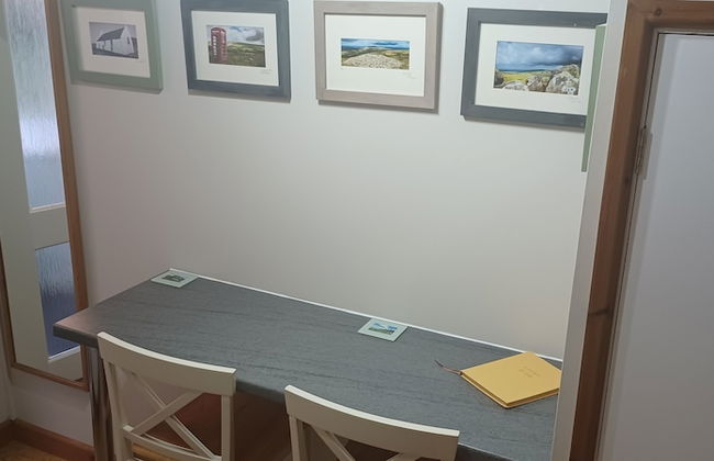 Relax With Amazing Views! 1-bed Studio in Tegryn - Foto 15